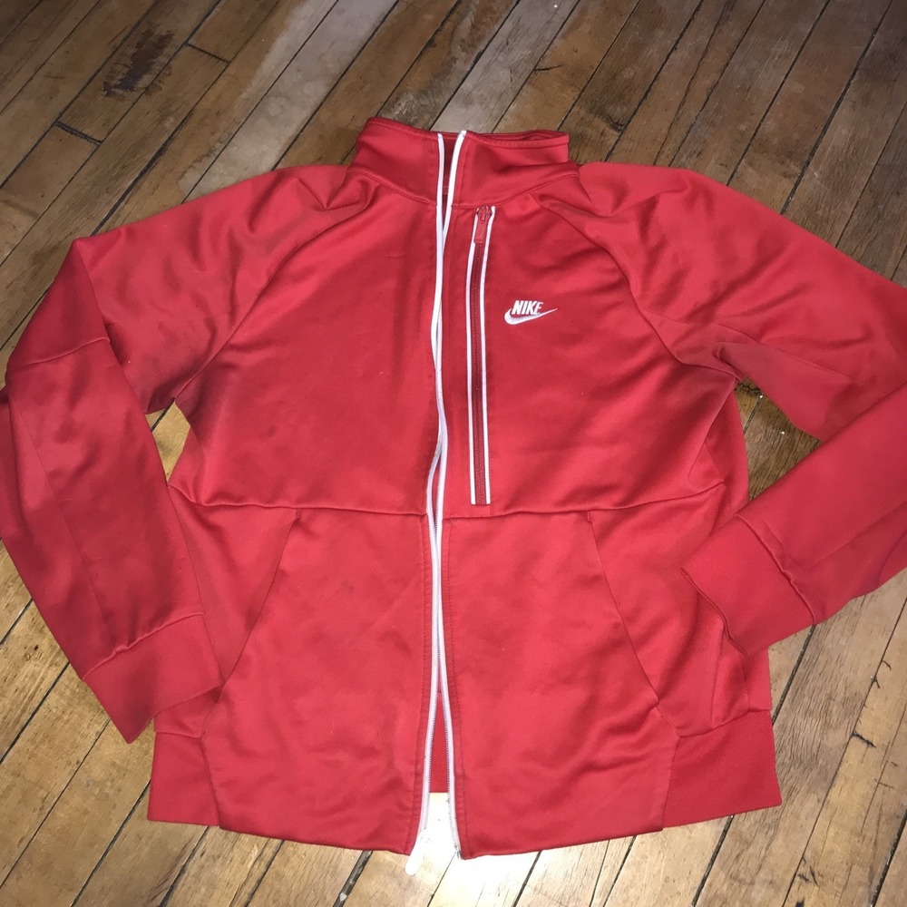 Nike Adult Medium Red FullZip Track Jacket‎
